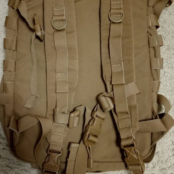 Spec Ops THE Pack, coyote brown, made in USA, 42L FIRM PRICE - Picture 3 of 3